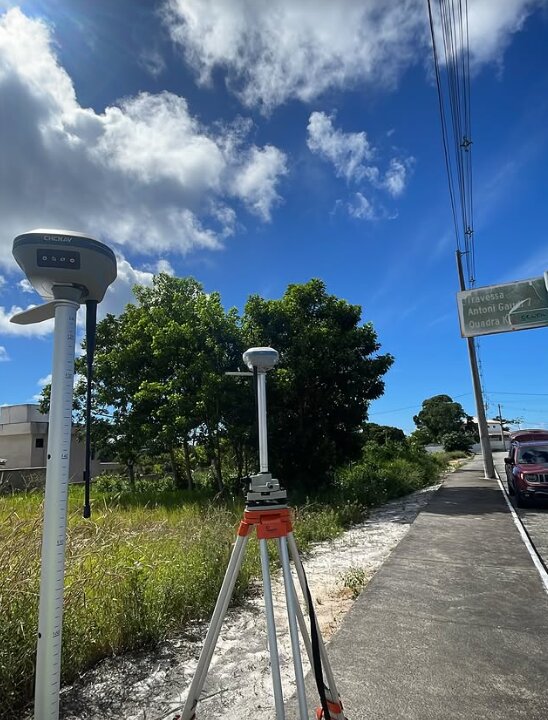 Trabalho de campo da GSM Topografia